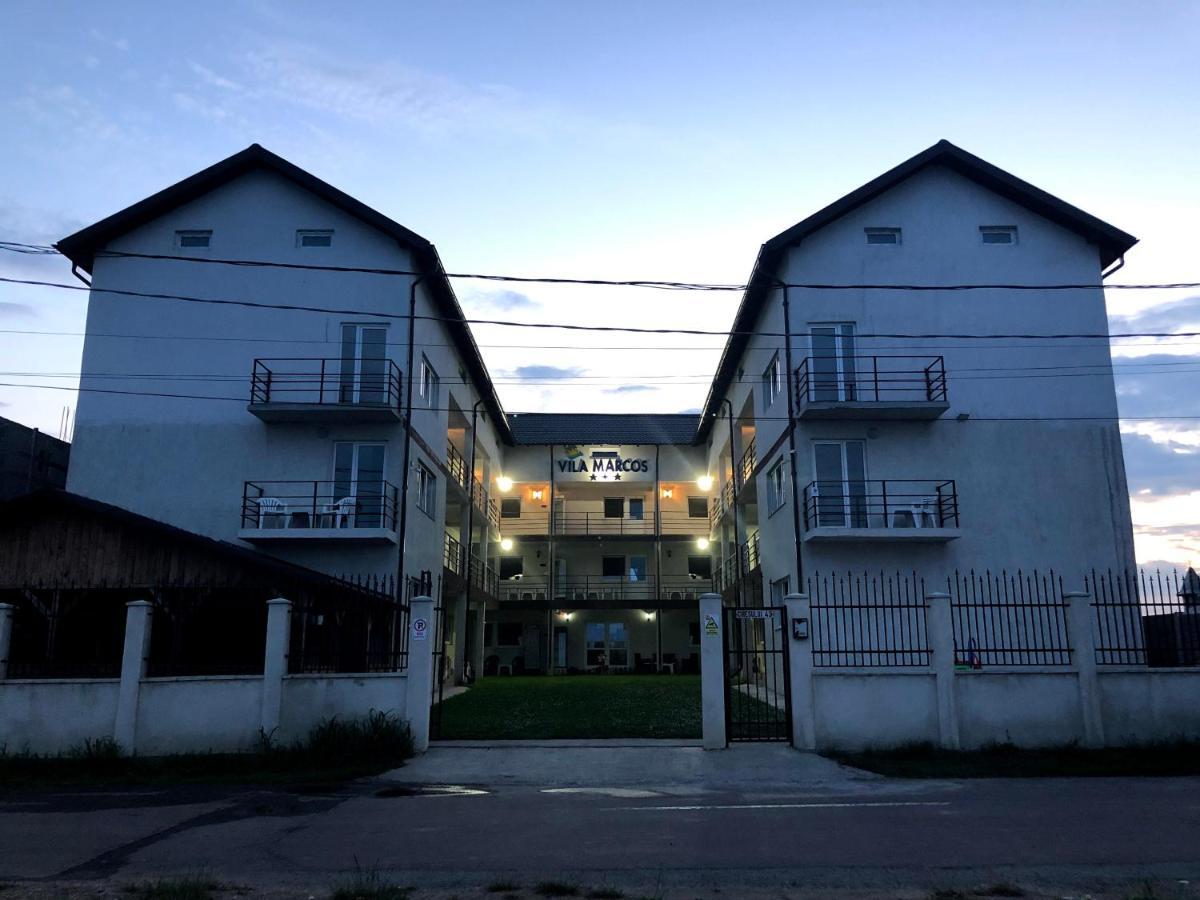 Marcos Hotel คอสติเนช ภายนอก รูปภาพ